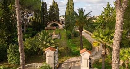 Apartment 'Casa Cenate Due' with Private Terrace, Wi-Fi and Air Conditioning
