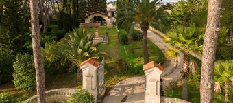 Apartment 'Casa Cenate Due' with Private Terrace, Wi-Fi and Air Conditioning