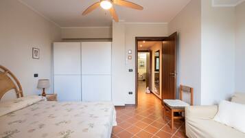 1 quarto, ferros/tábuas de passar roupa, Wi-Fi de cortesia