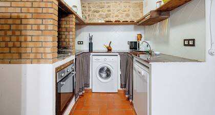 Holiday Home 'Ca La Llum' with Mountain View, Private Terrace and Wi-Fi