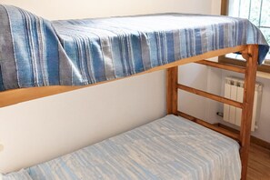 3 habitaciones, wifi y ropa de cama 