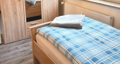 City Apartment Duisburg Netflix & Wlan & Kingsize Bett & Big TV & Citynahe