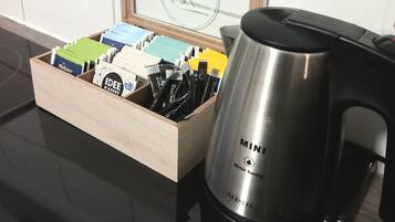 Kaffee und/oder Kaffeemaschine