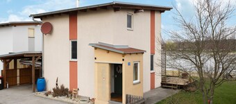 Ferienhaus mit Seeblick