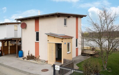 Ferienhaus mit Seeblick
