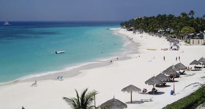 DIVI VILLAGE, Beach & Golf Resort Condo, Sleeps 4