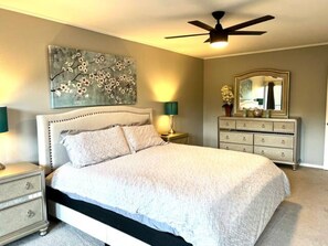 2 bedrooms, desk, iron/ironing board, free WiFi