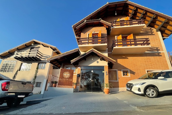 Fachada da propriedade