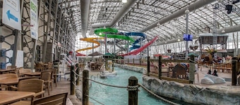 Ski-in/ski-out resort condo with fireplace, waterpark, & golf