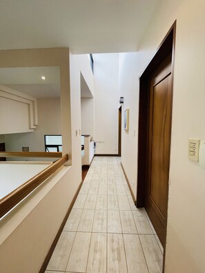 Hallway - The Rainier Bed & breakfast  (San José)