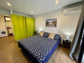 1 bedroom, iron/ironing board, WiFi, bed sheets - Tunui City Apartment - Quiet & Pool (Papeete)