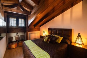 2 bedrooms, desk, iron/ironing board, bed sheets - Apartamento La Casa Mágica de Llanes (Pancar)