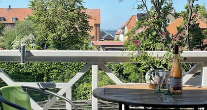 Charming holiday apartment in central Stege