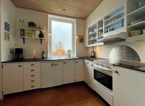 Køleskab, mikrobølgeovn, ovn, opvaskemaskine