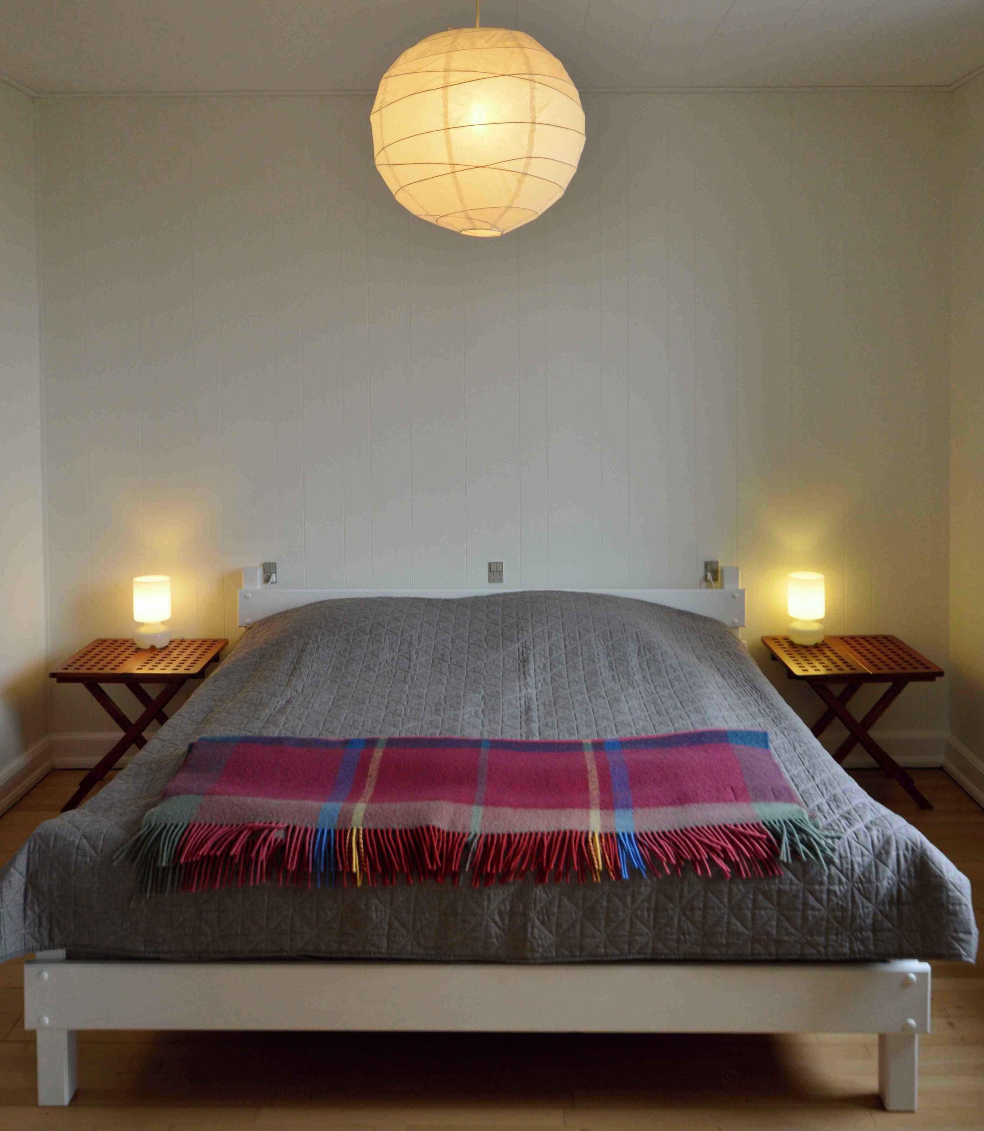 2 habitaciones, tabla de planchar con plancha y wifi gratis 