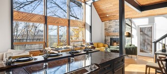 Modern Chalet 5bd 3bth with Hot Tub, Game Room, Private movie theater, 3 decks