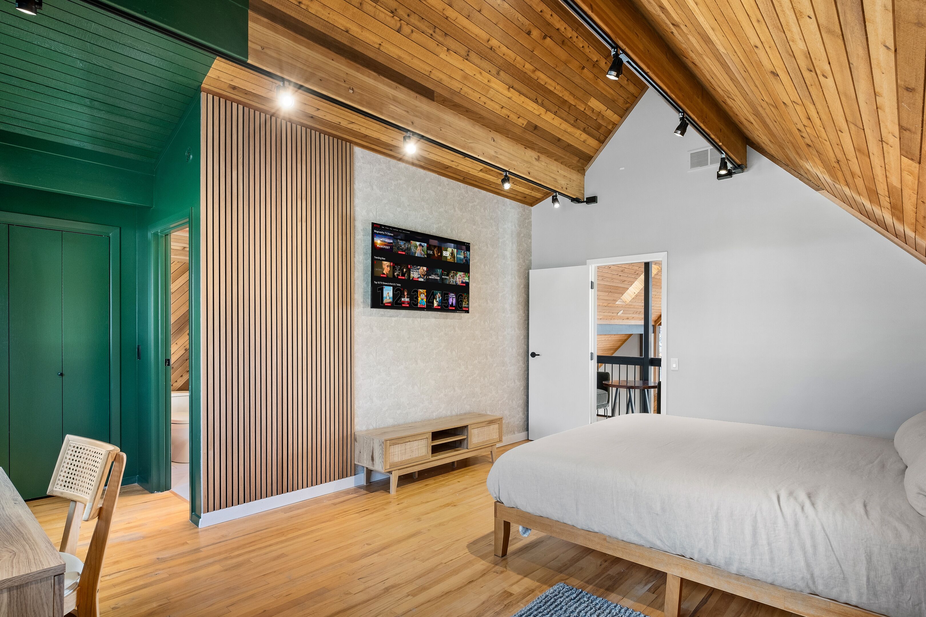 5 chambres, bureau, fer et planche à repasser, Wi-Fi