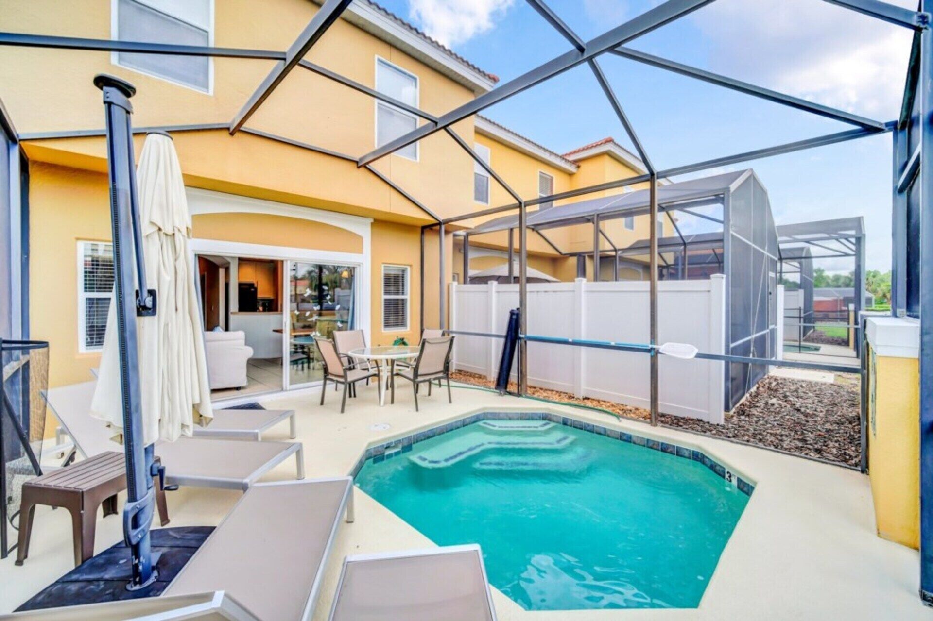 The Secret to Enjoying the Best Orlando Villa Holiday while Staying on Encantada Resort