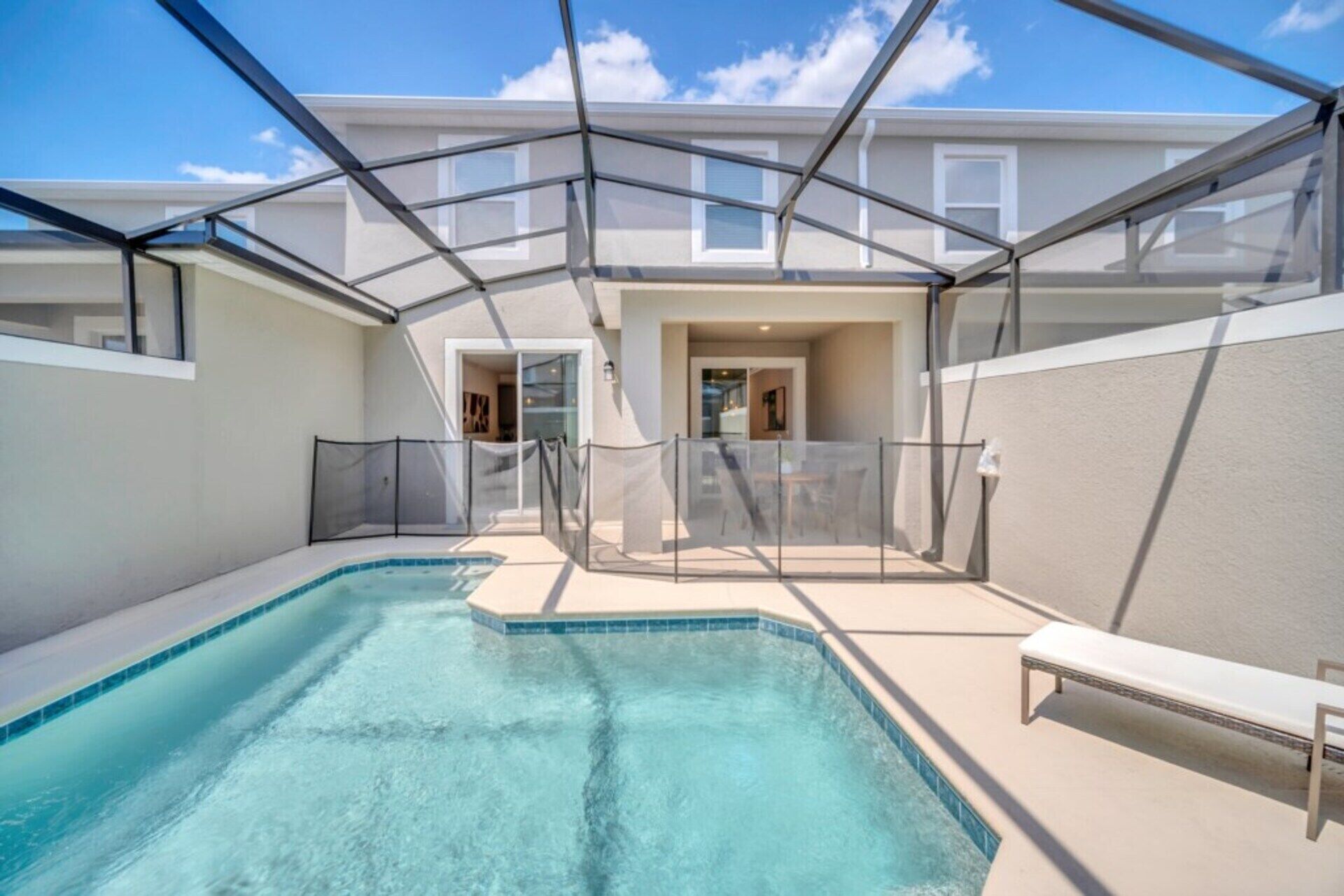You and Your Family will Love this Luxury Townhome on Storey Lake Resort, Orlando Townhome 6326