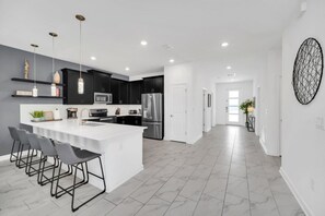 Fridge, microwave, oven, stovetop - Enjoy a Holiday of a Lifetime in a Luxury Villa on Champions Gate Resort, Orlando Villa 6373 (Orlando)