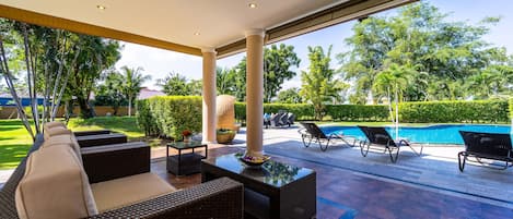 Terrace/patio