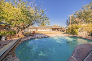 Outdoor pool, a heated pool