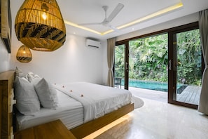 วิลล่าสำหรับครอบครัว | 3 ห้องนอน, ตู้นิรภัยในห้องพัก, โต๊ะทำงาน, ห้องเก็บเสียง