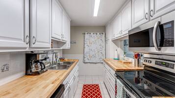 雪櫃、廚房用具/餐具/器皿