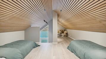 5 bedrooms, iron/ironing board, WiFi, bed sheets