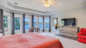 6 bedrooms, Internet, bed sheets