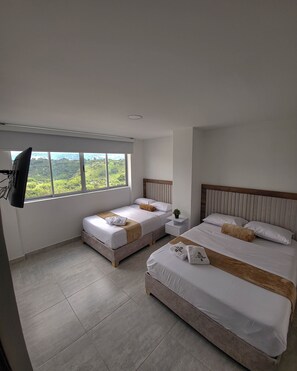 Business Twin Room | Individually decorated, individually furnished, free WiFi - Hotel La Gran Estacion AG (Armenia)