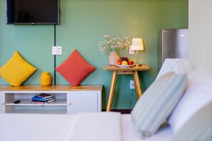 7 chambres, fer et planche à repasser, lit parapluie, Wi-Fi gratuit