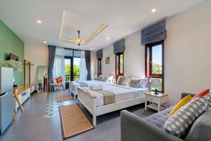 7 Schlafzimmer, Bügeleisen/Bügelbrett, Reisekinderbett, kostenloses WLAN