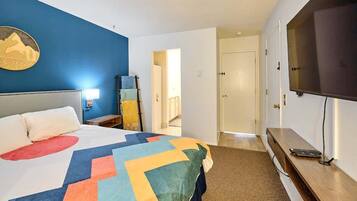 1 habitación, tabla de planchar con plancha, wifi y ropa de cama