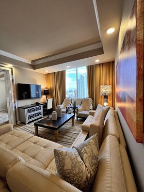 Living area - In my New Years VEGAS Era (Las Vegas)