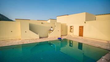Indoor pool, seasonal outdoor pool