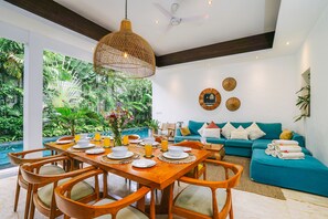 Family Villa, 3 Bedrooms, Private Pool, Garden View | Dining room - Frangipani Villa Jingga at Berawa (Canggu)