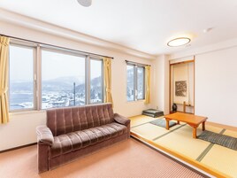 Ocean Junior Suite + Bedrock bath, Non Smoking | WiFi (free)