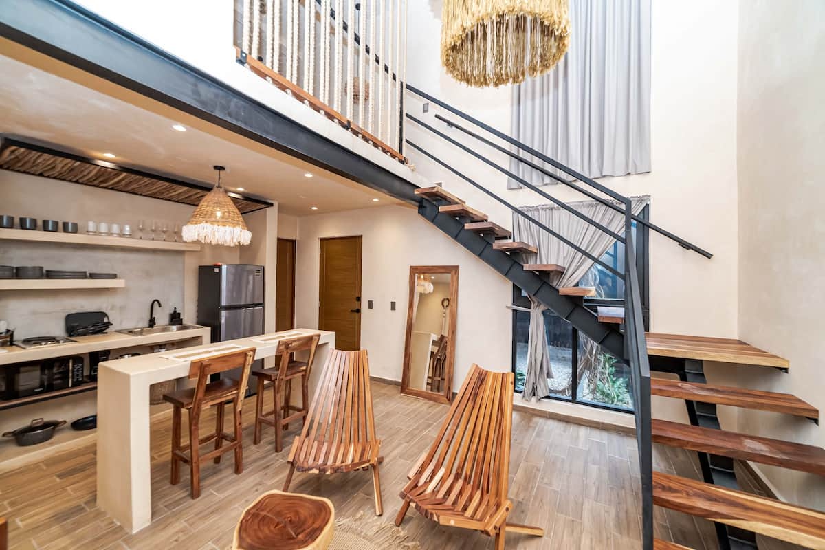 华丽复式房 | 1 多间卧室、笔记本电脑工作区、熨斗/熨衣板、免费 WiFi