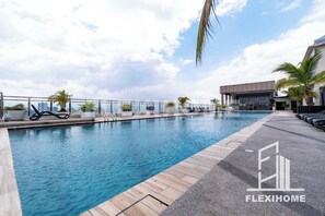 Outdoor pool, open 8:00 AM to 9:00 PM, sun loungers - Dorsett Residences, Sri Hartamas-KL, Hotel Theme Studio Homes by Flexihome-MY (Kuala Lumpur)