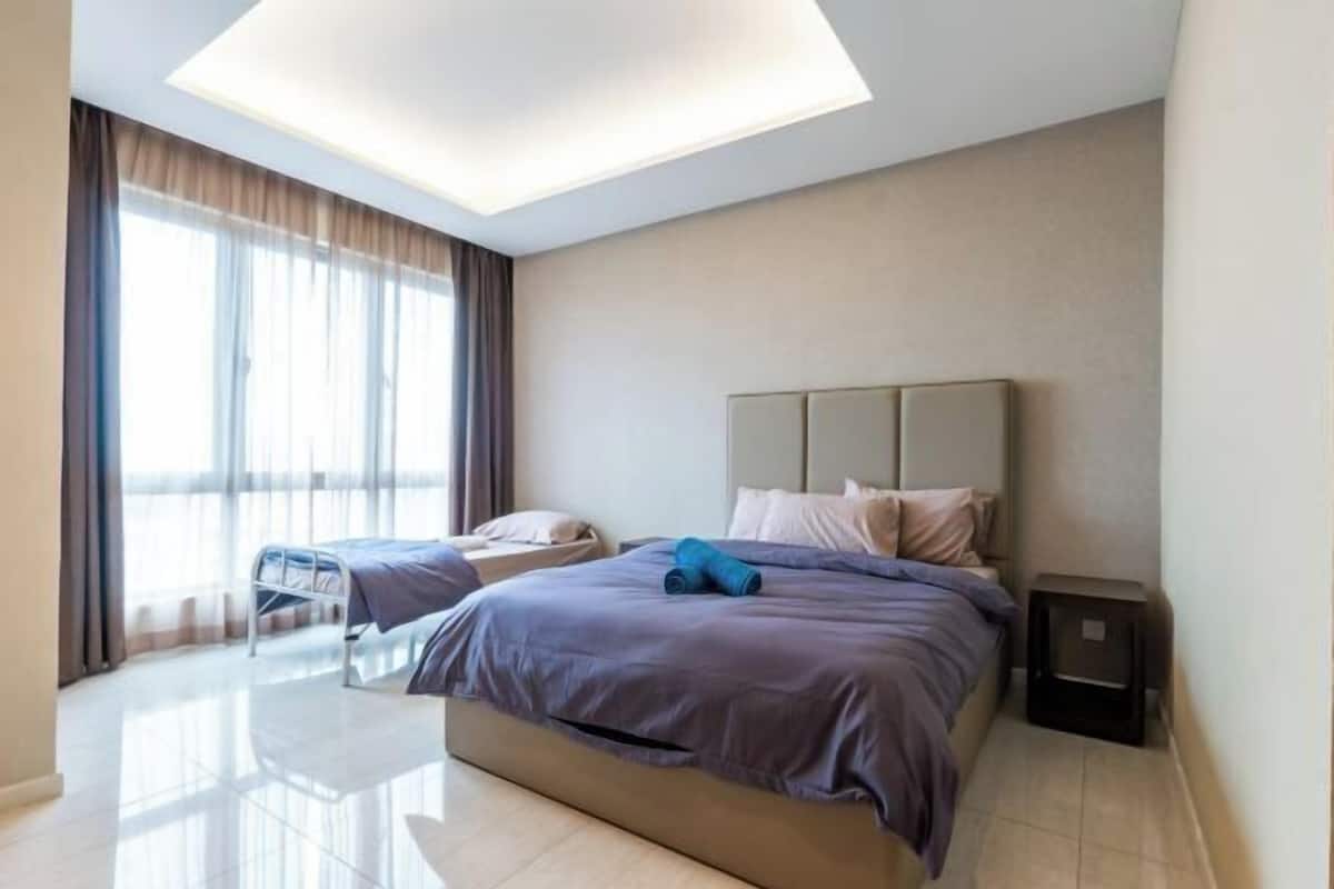 Individually decorated, individually furnished, desk, laptop workspace