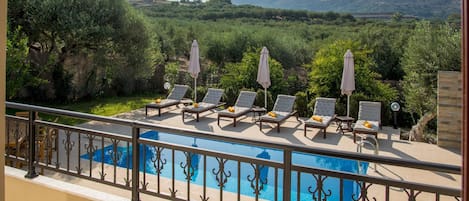 Villa | 3 bilik tidur, kalis bunyi