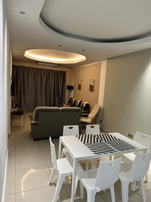 Dining - Oug Parklane || Bukit Jalil (Kuala Lumpur)