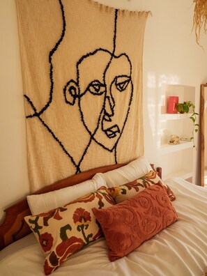 1 bedroom, WiFi, bed sheets - Cozy & Private Lakeview Studio in Pushkar Center (Rajasthan)