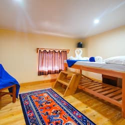 Sauna, soins d'aromathérapie, 1 salle de soins