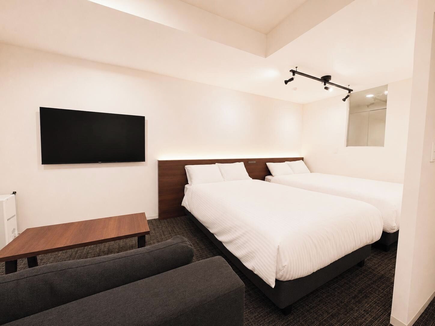 Twin Room | Iron/ironing board, free WiFi, bed sheets