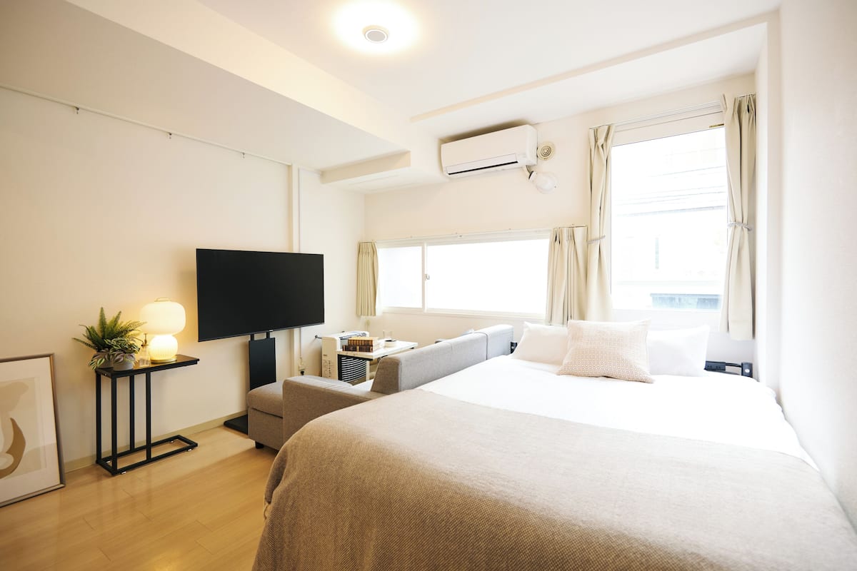 Biancheria da letto di alta qualità, copriletto in piuma, Wi-Fi gratuito