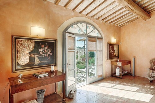 5 Bedroom Villa in Manciano