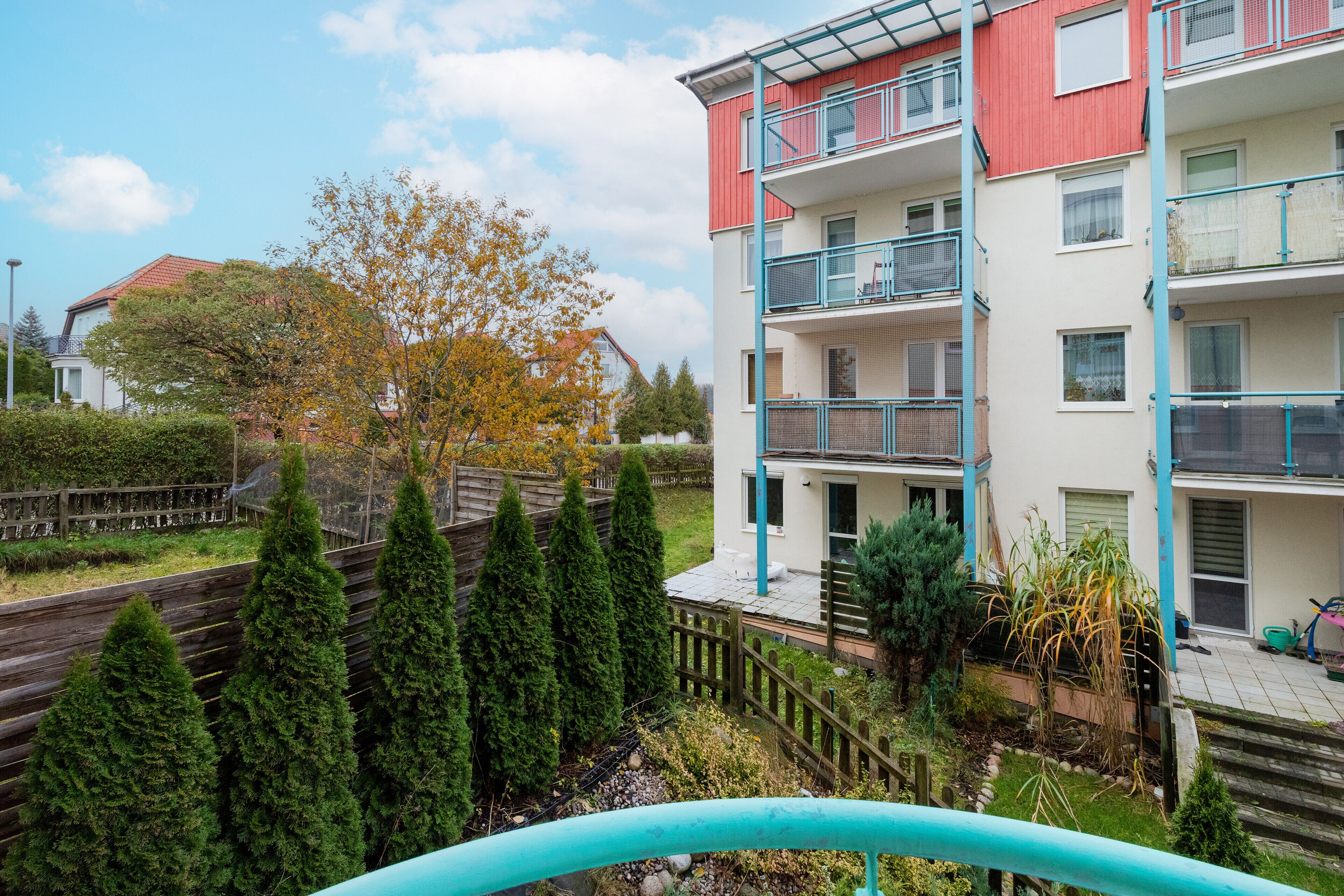 Studio, Balcony | City view