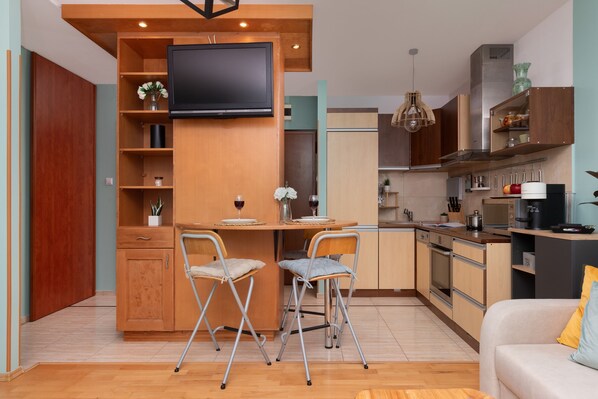 Studio, balkon | Ruang keluarga